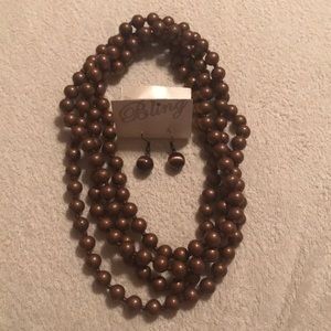 2 necklaces and matching earrings